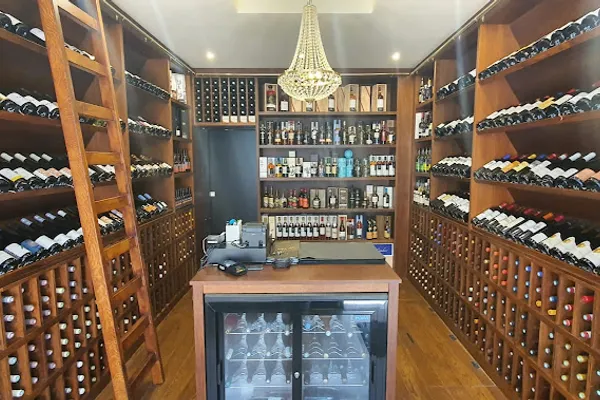 59 Vins, Caviste à Paris — Cabinet
