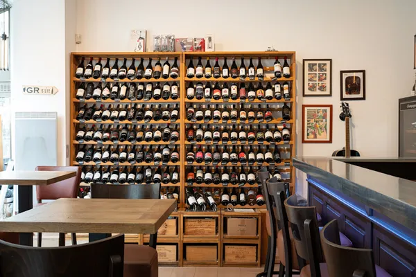A L'Heure du Vin, restaurants à Paris — Cabinet