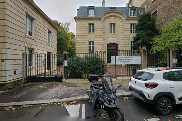 Agreenium, Fondation pour la recherche à Paris — Cabinet