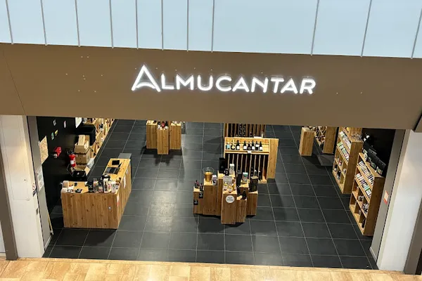 Almucantar (siège social), Grossiste en vins à Paris — Cabinet