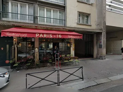 Auchan Click&Collect Supermarché PARIS BELLES FEUILLES — Cavistes à Paris
