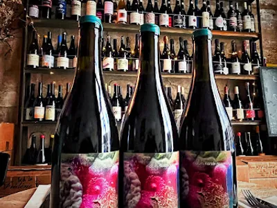 Augustin Marchand d'Vins — restaurants à Paris