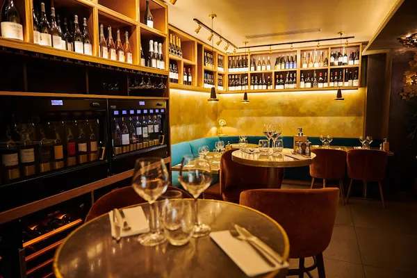 Bakus, restaurants à Paris — Cabinet