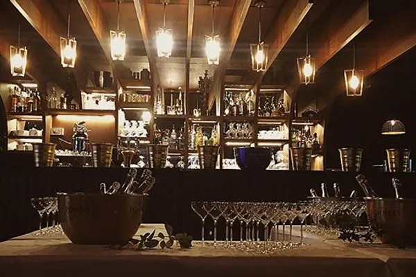 Bar Le Gustave, bars à Paris — Cabinet