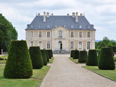 BARNES Propriétés et Châteaux — Domaines et châteaux à Paris