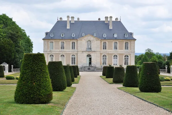 BARNES Propriétés et Châteaux, Agence immobilière à Paris — Cabinet