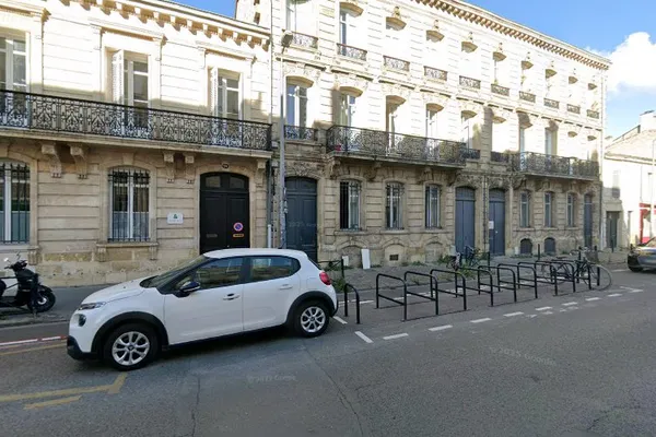Bureau de Courtage Balaresque, Grossiste en vins à Bordeaux — Cabinet