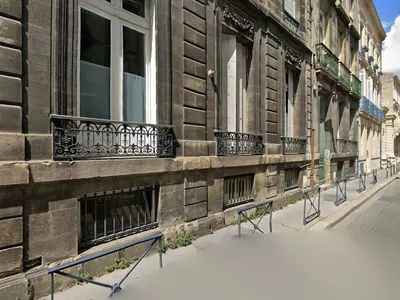 Bureau Étienne Coumau — Grossiste en vins à Bordeaux