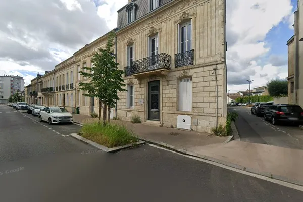 Bureau Lévêque & Associés, Grossiste en vins à Bordeaux — Cabinet