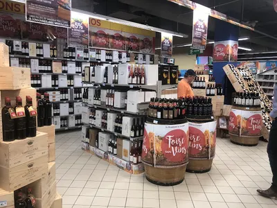 Carrefour Market Paris Saint-Ouen — Supermarché à Paris