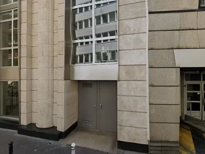 CASALONGA — Courtiers et agents à Paris