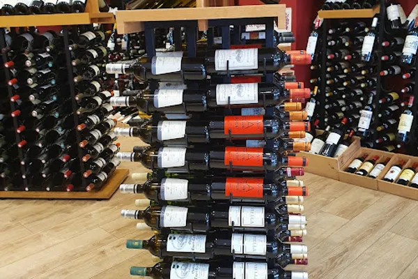 CAVAVIN - Levallois Perret, Cave à vins à Levallois-Perret — Cabinet
