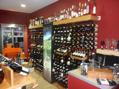 CAVAVIN - Paris 9 — Cave à vins à Paris
