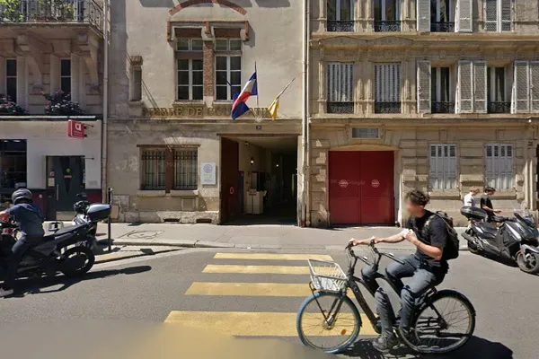 Cave à Vin Bermani, Magasin de vins et spiritueux à Paris — Cabinet