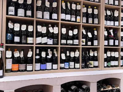 Cave Clos fleurus — bars à Paris
