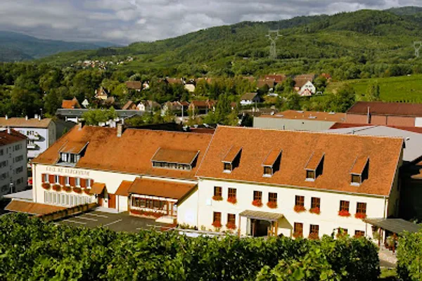 CAVE DE TURCKHEIM, Cave à vins à Turckheim — Cabinet