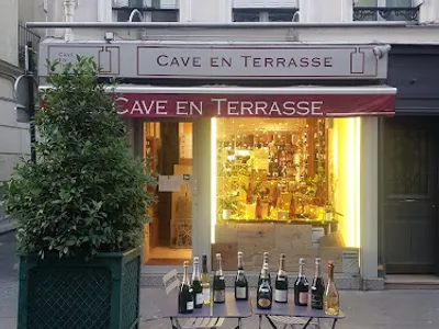 CAVE EN TERRASSE — Cavistes à Paris