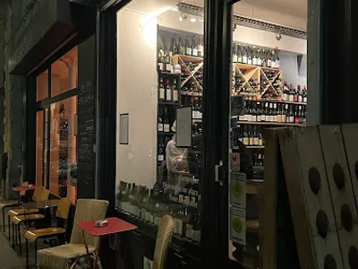 Cave Pétillance - Champagne et vins fins — Caviste à Paris