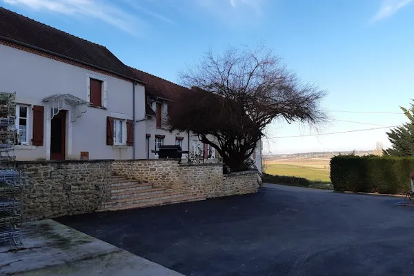 CAVE PREVOST, Vignoble à Vignoux-sous-les-Aix — Cabinet