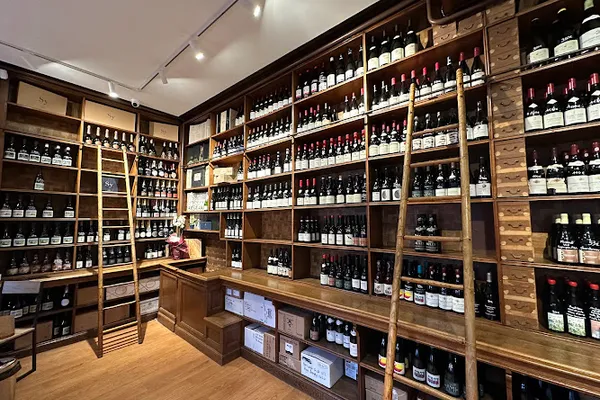 Cave rive gauche, Caviste à Paris — Cabinet