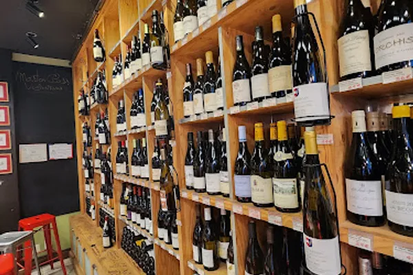 Cave Vino sapiens, Cave à vins à Paris — Cabinet