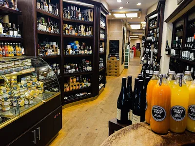 Caves Bardou (Gare de l'Est) — Magasin de vins et spiritueux à Paris