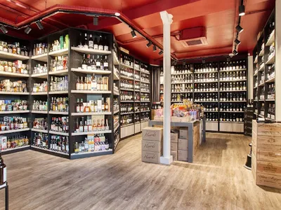 Caves Bardou (Ternes) — Magasin de vins et spiritueux à Paris