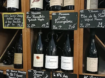 Caves Bourdin — Cave à vins à Bougival