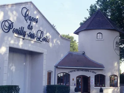 Caves de Pouilly sur Loire — Magasin de vins et spiritueux à Pouilly-sur-Loire