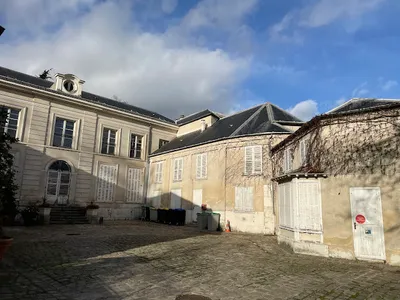 Château Raspail — Castle à Cachan