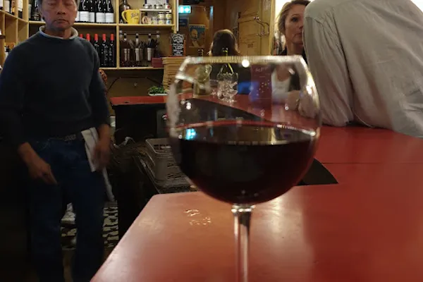 Chez Georges, bars à Paris — Cabinet