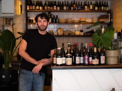 CLAVELIN - Bar à Vin du Jura et Comtés — bars à Paris