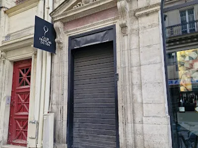 Club Français du Vin — Caviste à Paris
