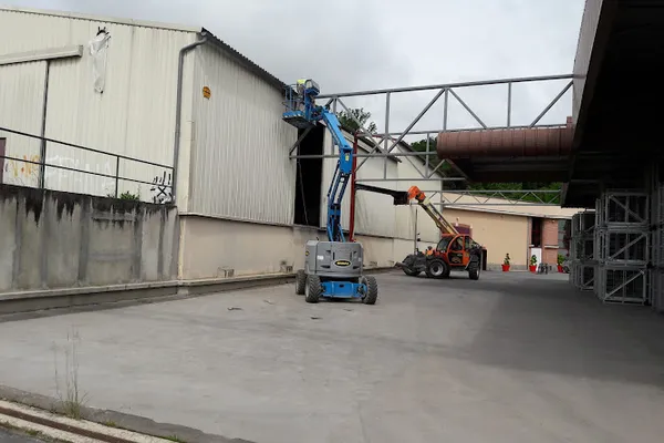 Coopérative Vinicole de Coulommes Vrigny, Établissement vinicole à Vrigny — Cabinet