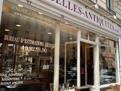 Courcelles Antiquités — Magasin à Paris