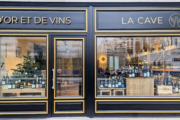 D'or et de vins, Caviste à Saint-Ouen-sur-Seine — Cabinet