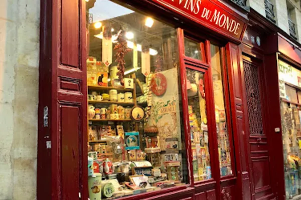 Eaux de Vie et Vins du Monde, Magasin de vins et spiritueux à Paris — Cabinet