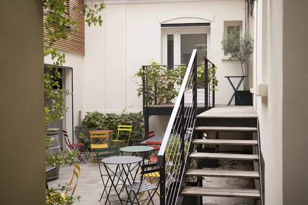 Filips Wine, Grossiste en vins à Montreuil — Cabinet