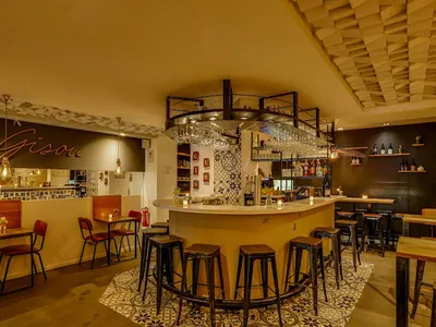 Gisou — bars à Paris