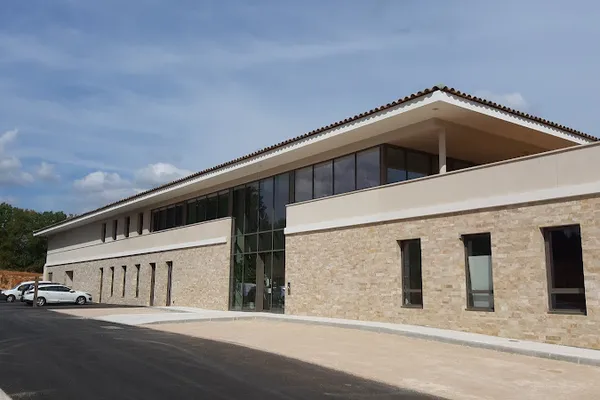 Groupe ICV Provence, Laboratoire biochimique à Brignoles — Cabinet