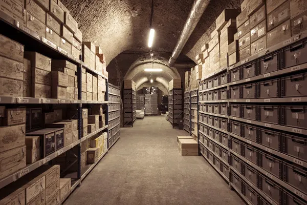 iCave, Cave à vins à Issy-les-Moulineaux — Cabinet