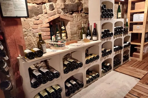 kitcave, Installation de caves à vin à Dompierre-sur-Besbre — Cabinet