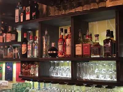 L'entrepotes — bars à Paris
