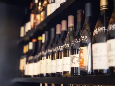 L'Envers - Cave et Bar à Vin - Wine bar and Wine shop — bars à Paris