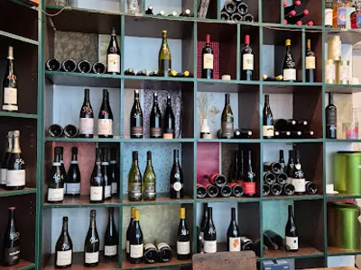 L'Esprit Cave — bars à Paris
