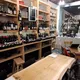 L'Herbe Rouge - Cave à vins vivants - Restaurant - Herboristerie - Epicerie