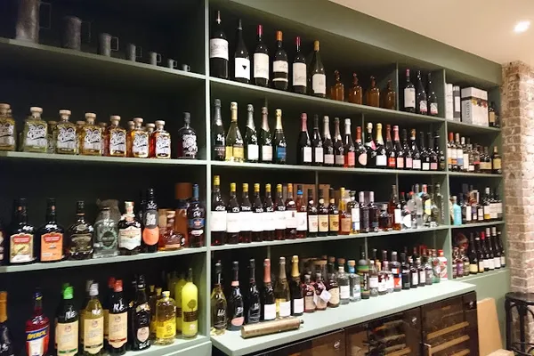 La Cave 17, Caviste à Paris — Cabinet