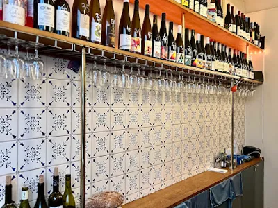 La Cave à Michel — bars à Paris