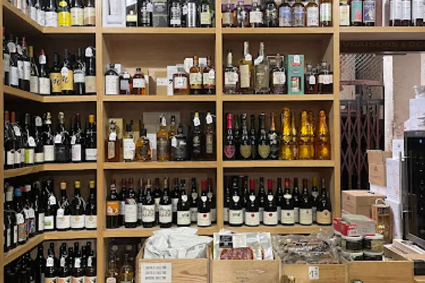 La Cave de Passy, Caviste à Paris — Cabinet