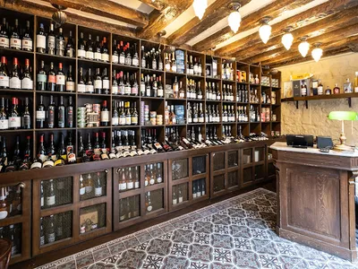 La Cave des Pyrénées — Caviste à Paris